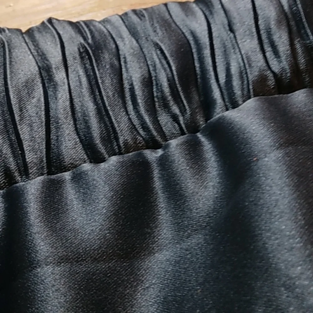 Nicole Miller pillow sham